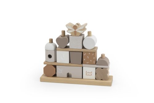 Label Label fa montesszori rudas formaépítő nugát